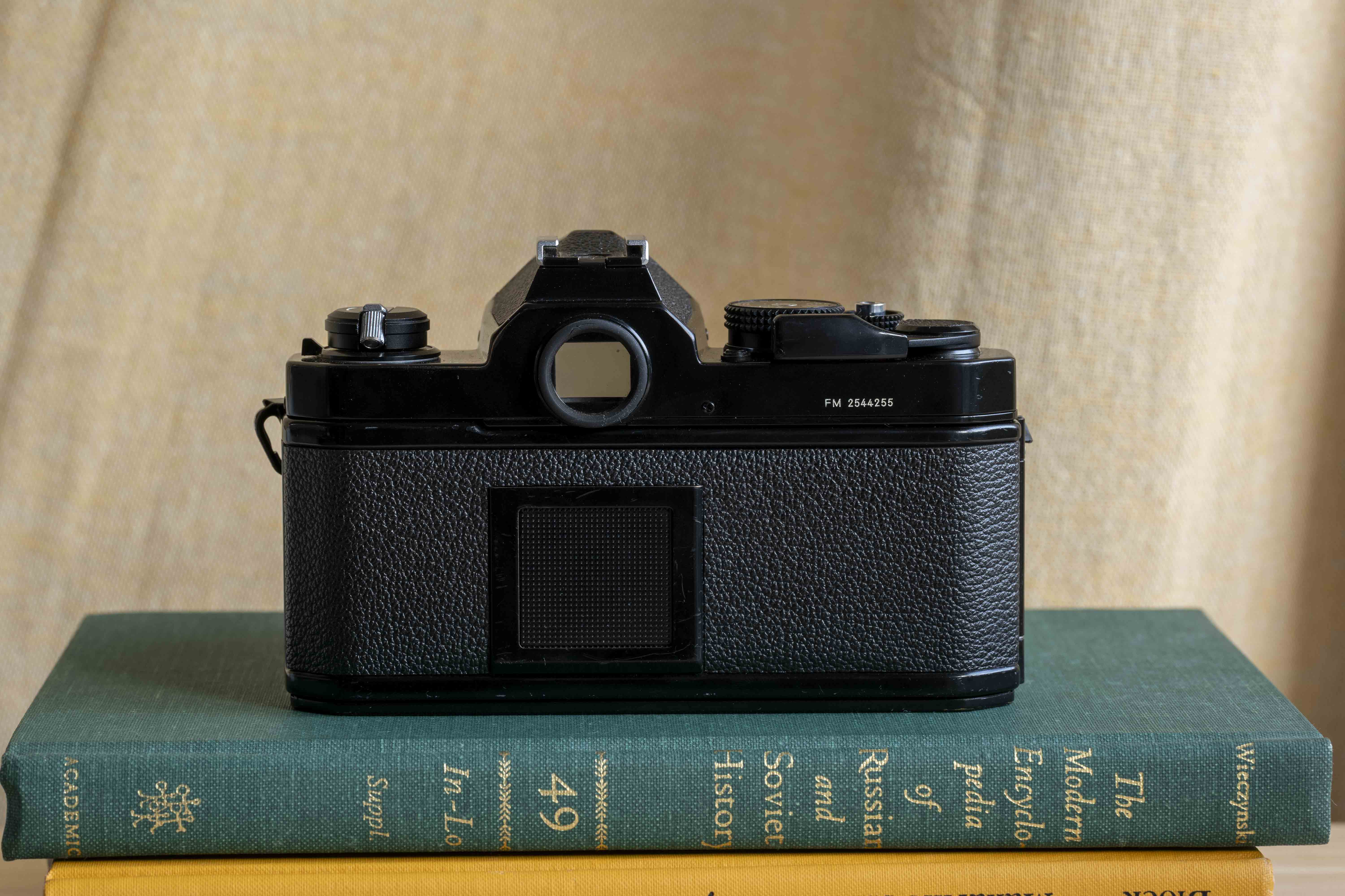 NIKON FM: The pinnacle of mechanical purity. – ナツソマレフィルムラボ