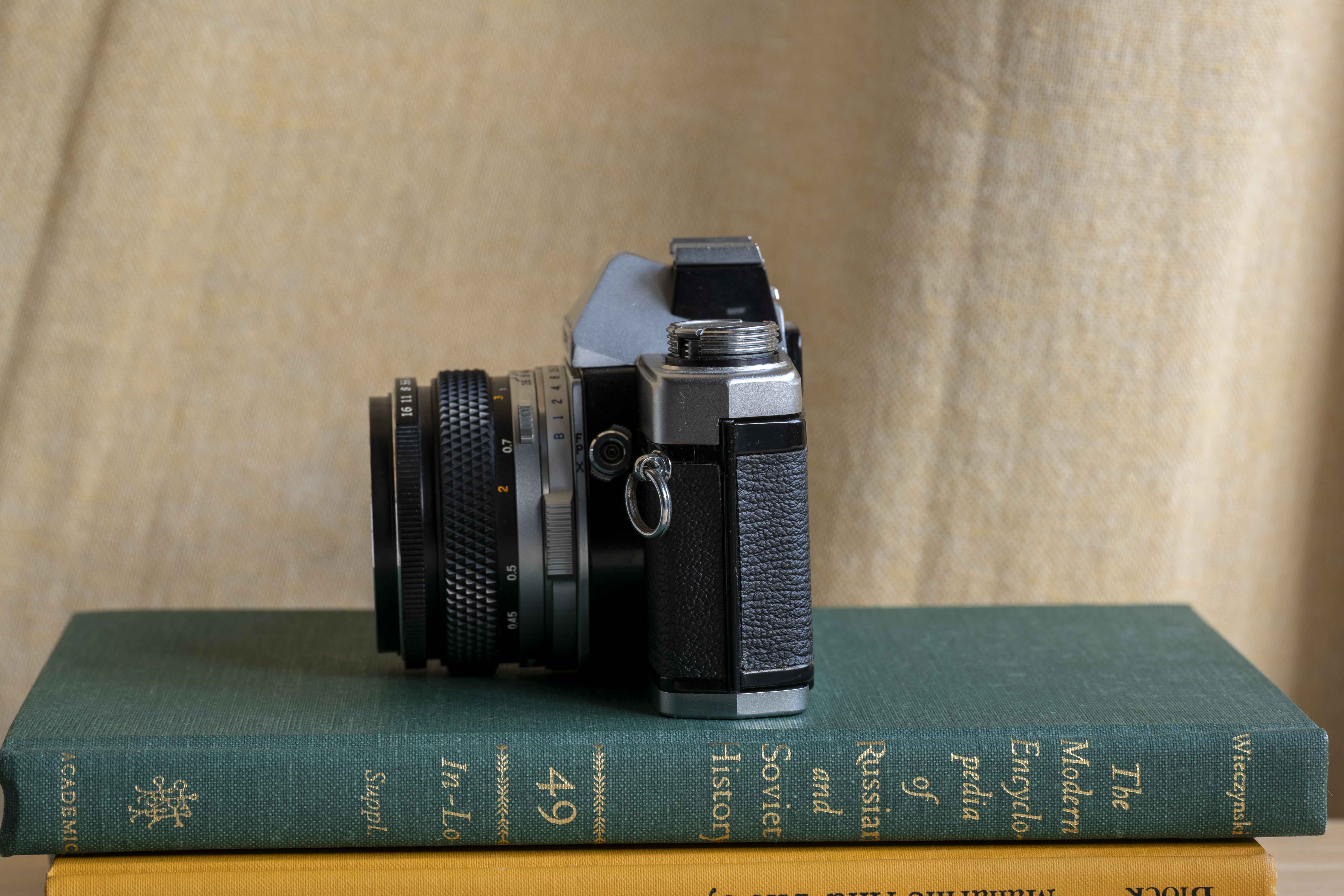 OLYMPUS OM-1【機械式のちいカメラ】 – ナツソマレフィルムラボ