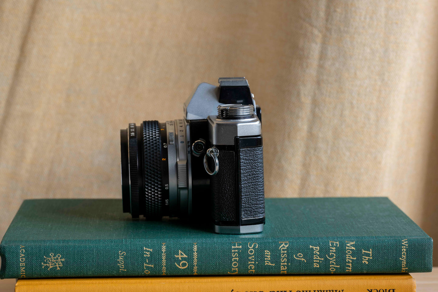 OLYMPUS OM-1【機械式のちいカメラ】