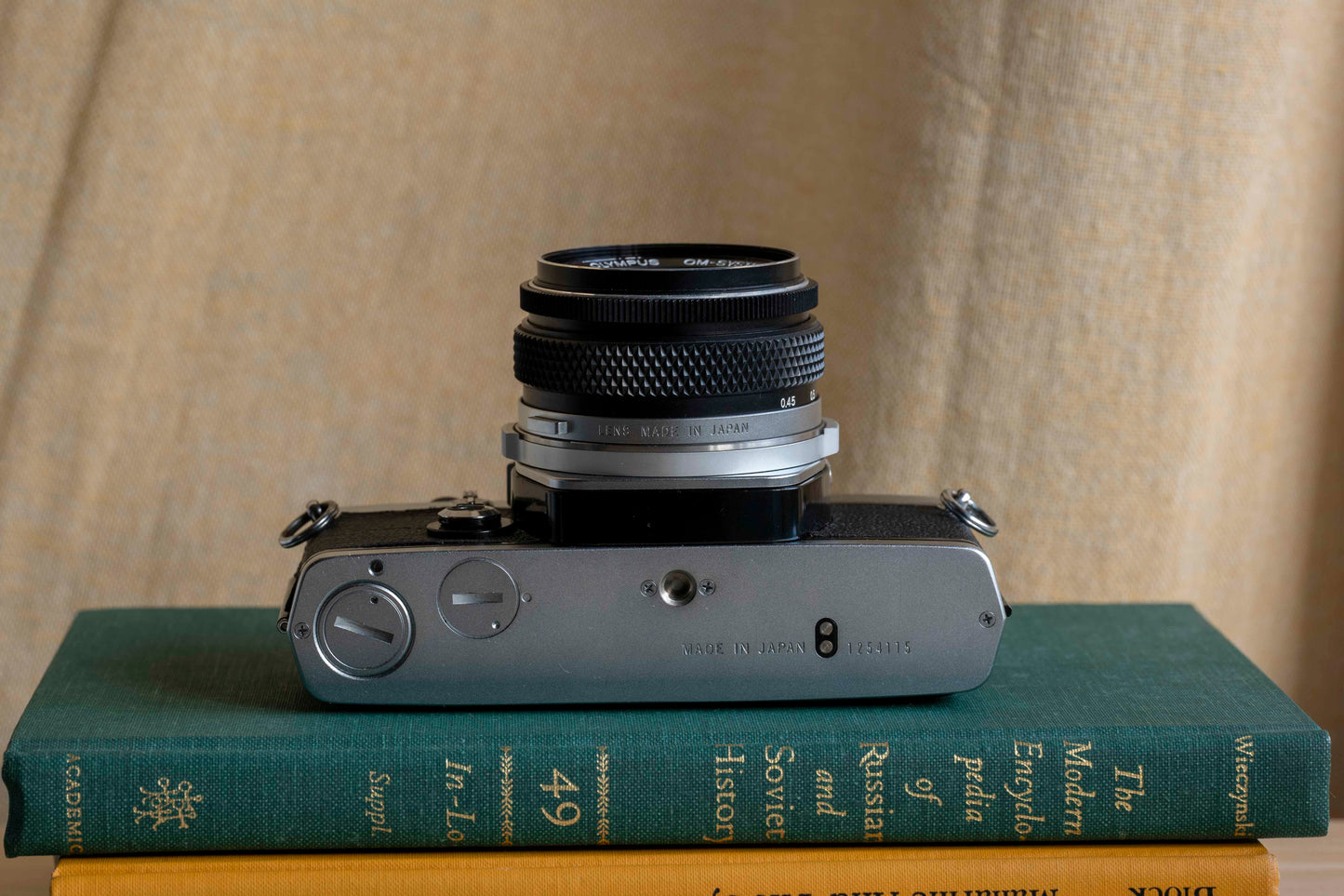 OLYMPUS OM-1【機械式のちいカメラ】