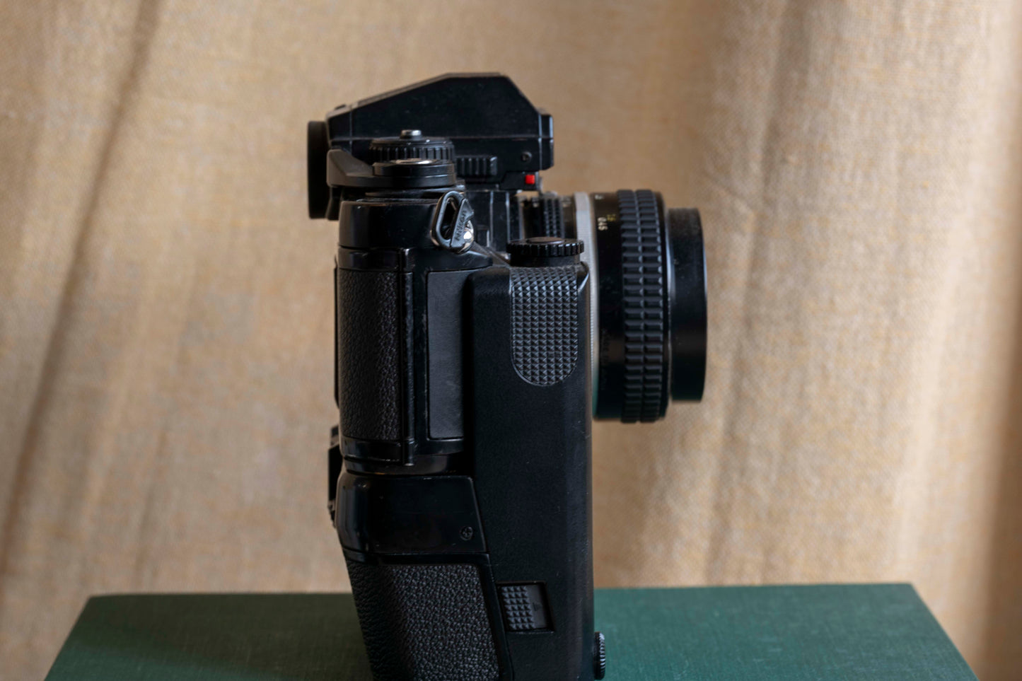 NIKON F3【孤高のプロ機】