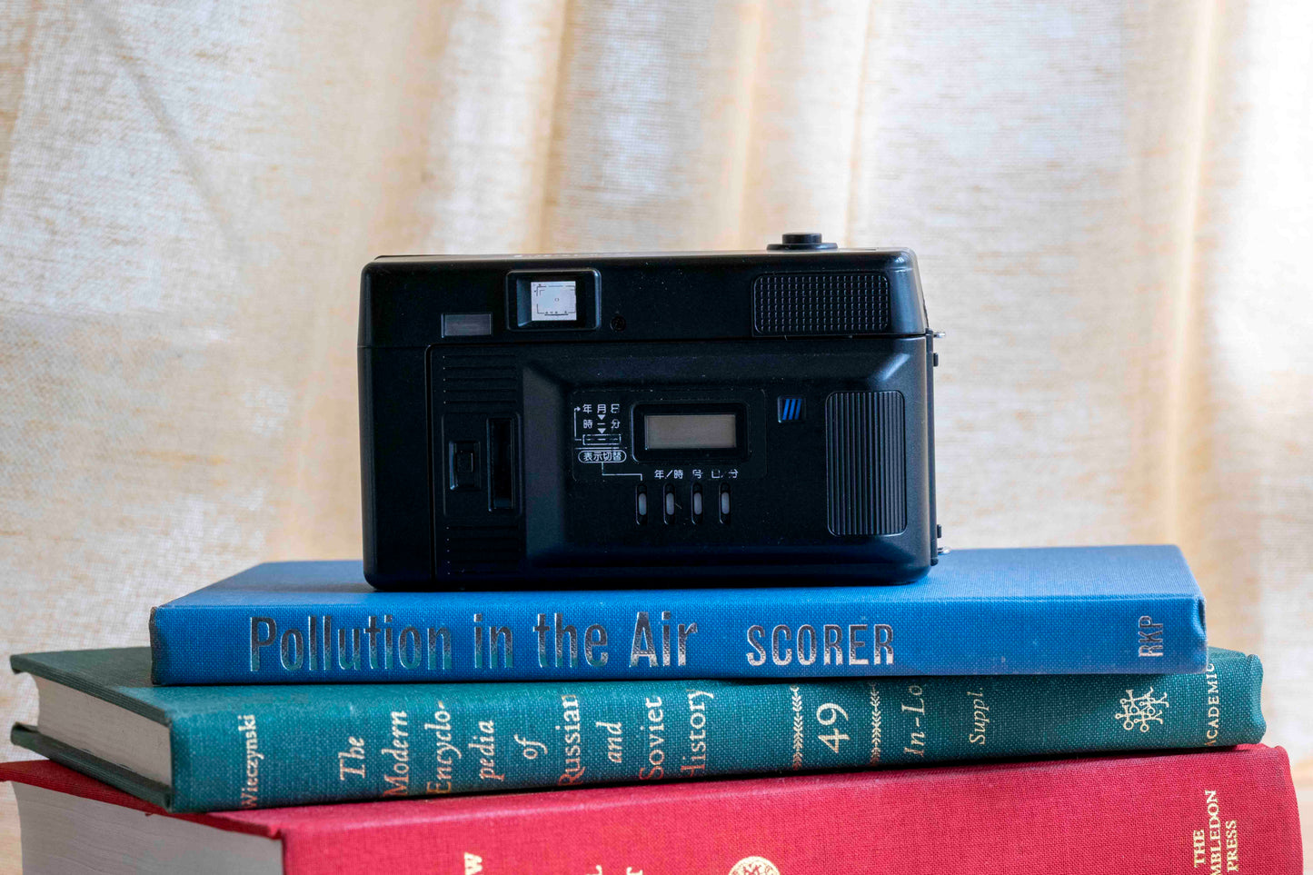 NIKON L35AD2【ジウジアーロデザインの黒かわコンパクト】