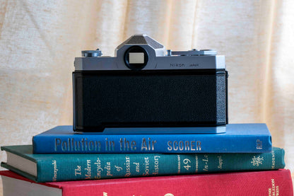 NIKON NIKOMAT【完動品】