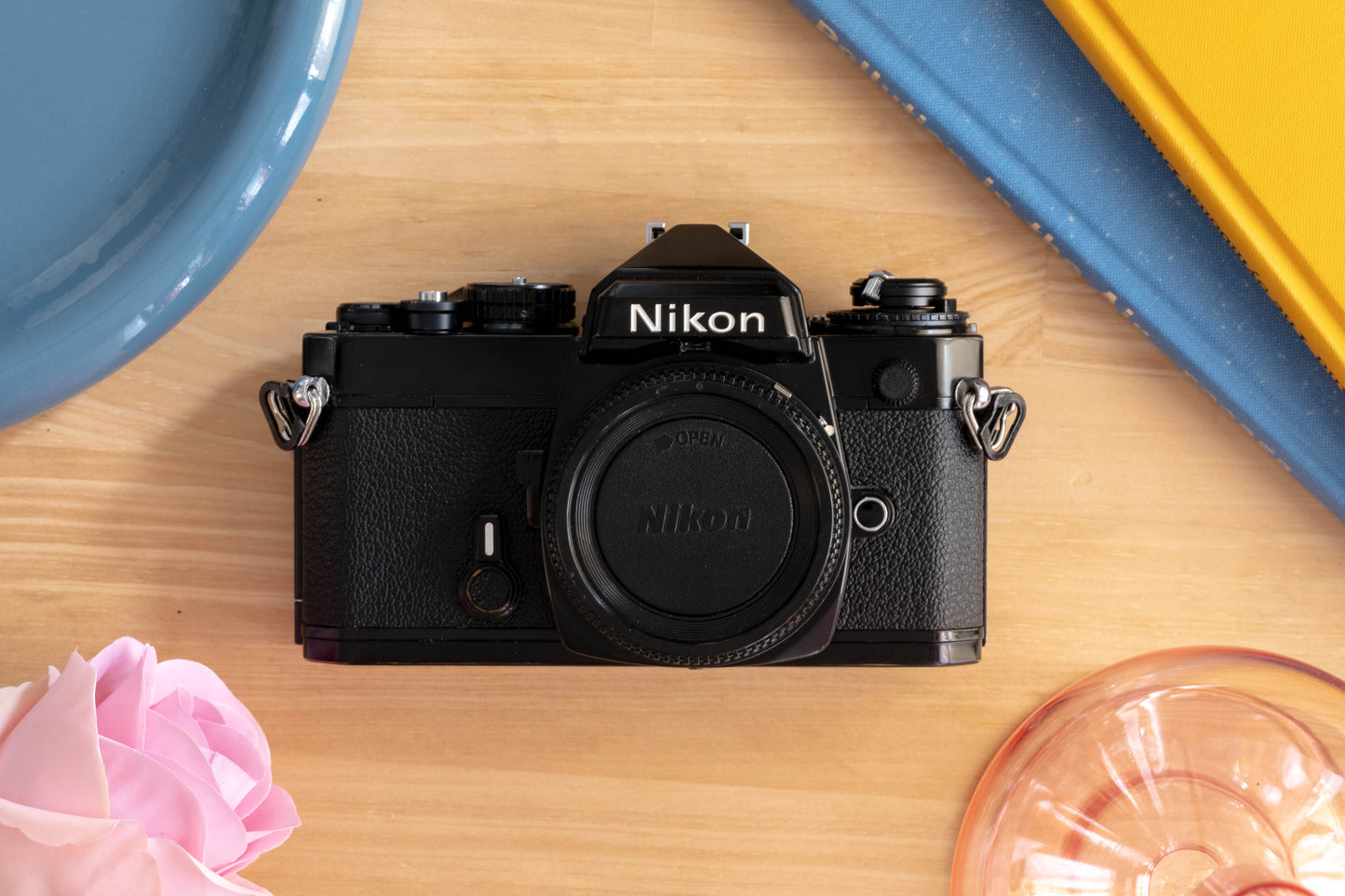 NIKON FE ブラック【スタイリッシュとかわいいの両立！】