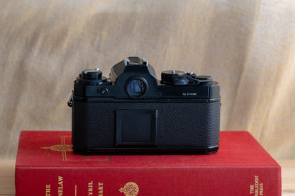 NIKON FE ブラック【スタイリッシュとかわいいの両立！】