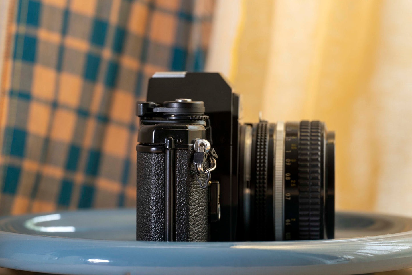 NIKON EM【小さなまんまるフォルム】