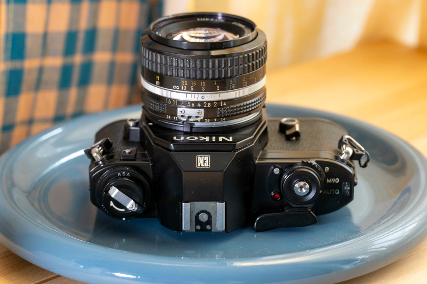 NIKON EM【小さなまんまるフォルム】