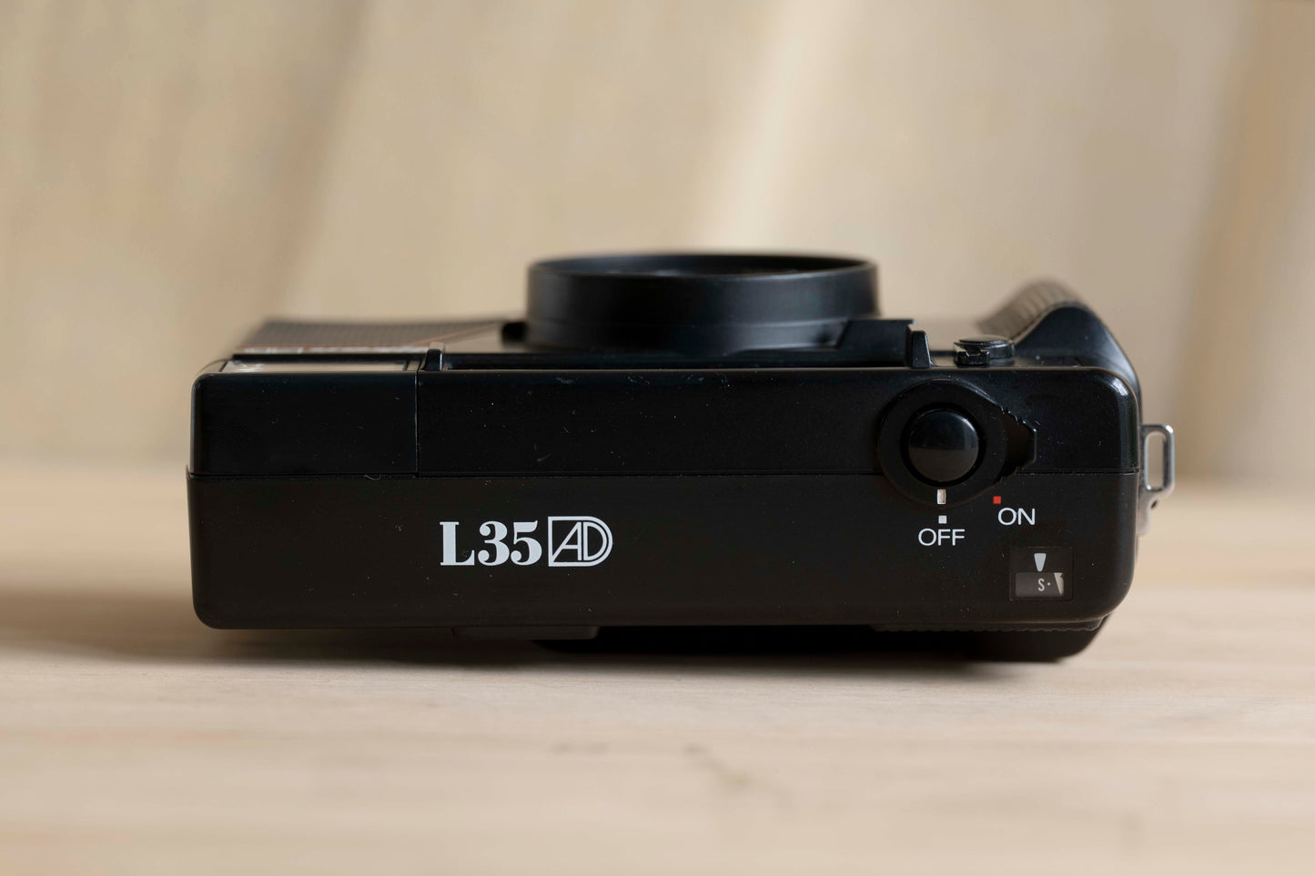 NIKON L35AD [The Strongest Blue]