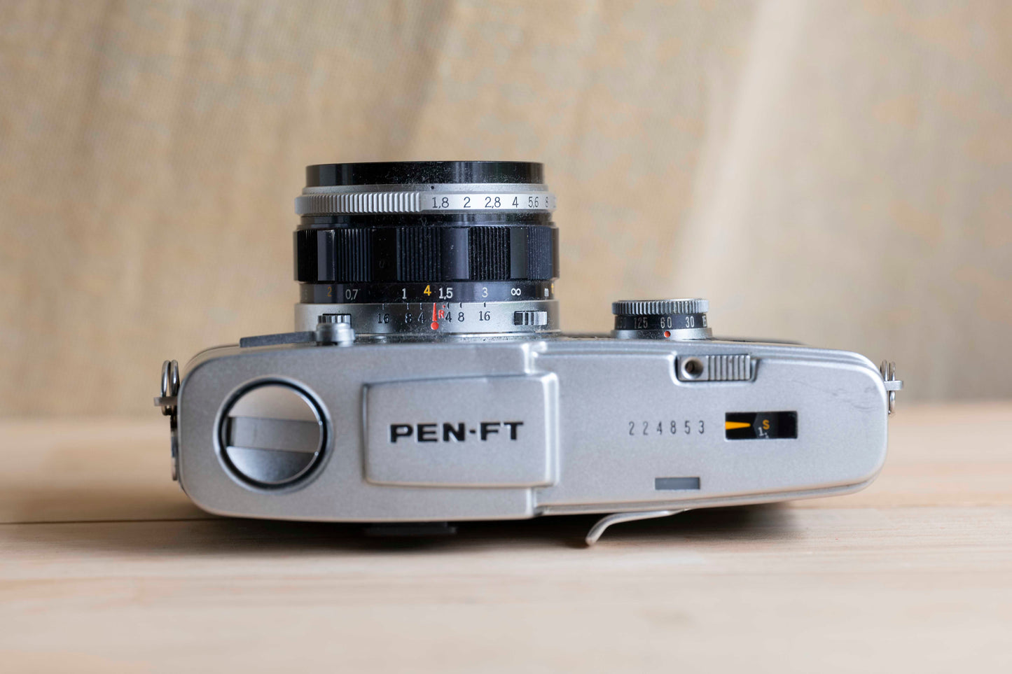 OLYMPUS PEN FT [The Half-Frame Leader]