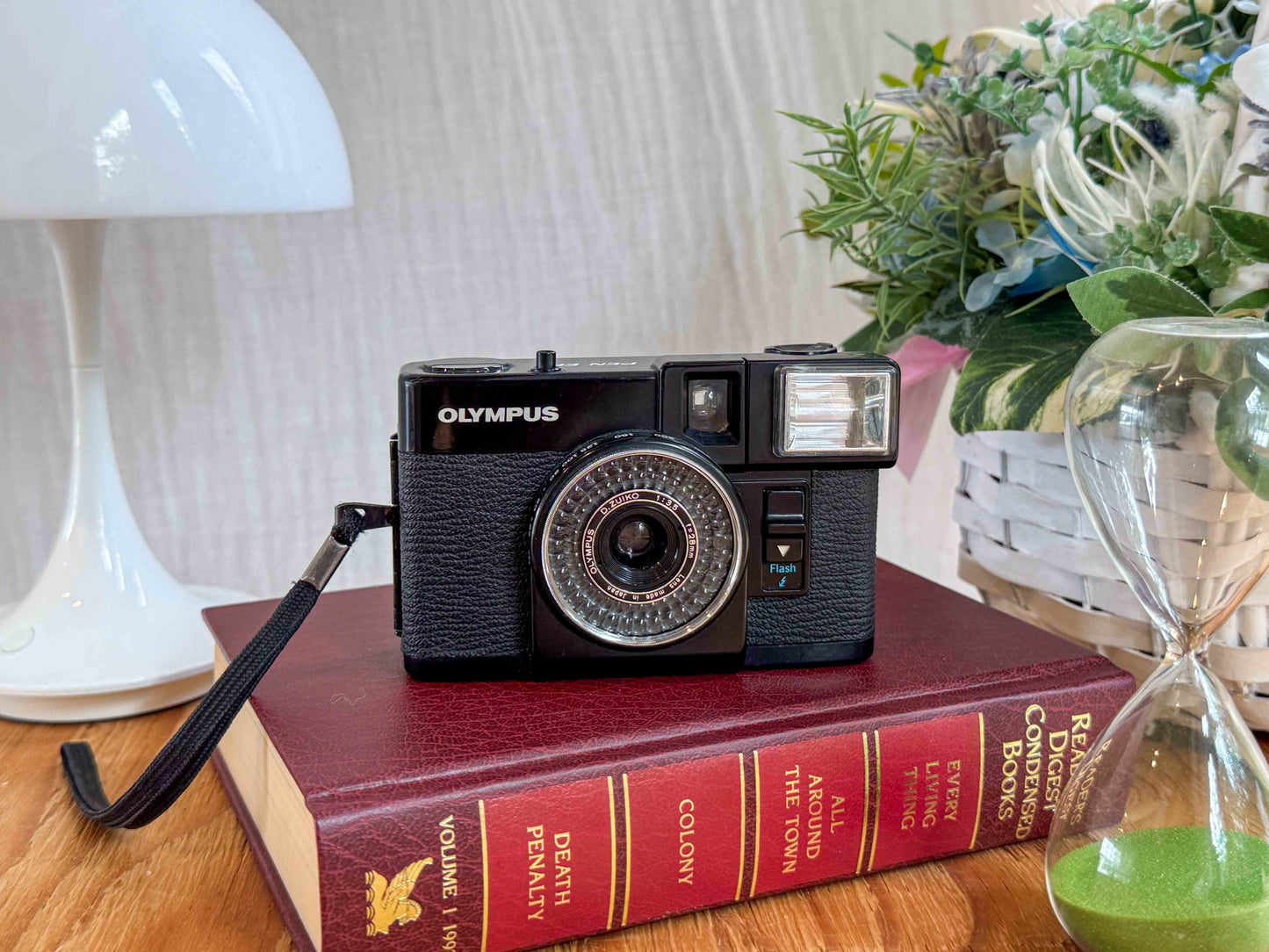 OLYMPUS PEN EF【ハーフ界のダブルスター！】